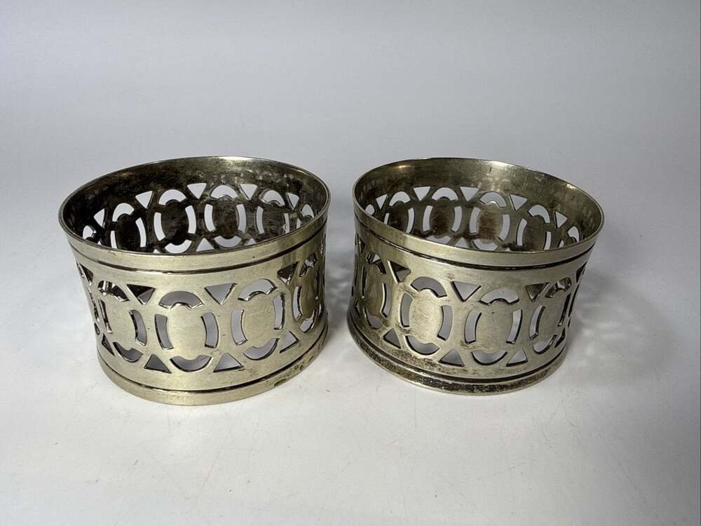 Vintage Pair Of Silver Plate Reticulated Napkin Rings L2 - Picture 3 of 5